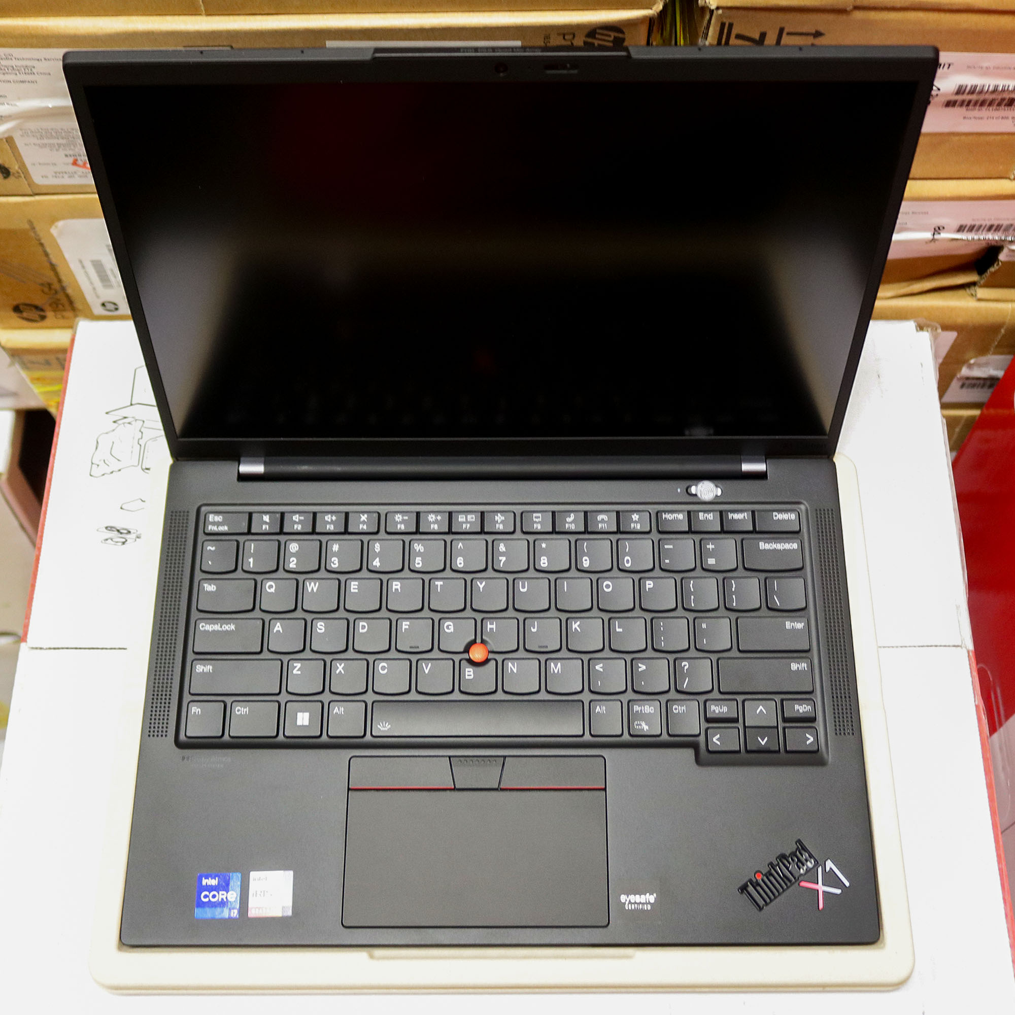 Hình ảnh chi tiết Laptop Lenovo Thinkpad X1 Carbon Gen 10 I7-1255U/ 16GB/ 512GB SSD/21CBS15Q00 - Ảnh số 5