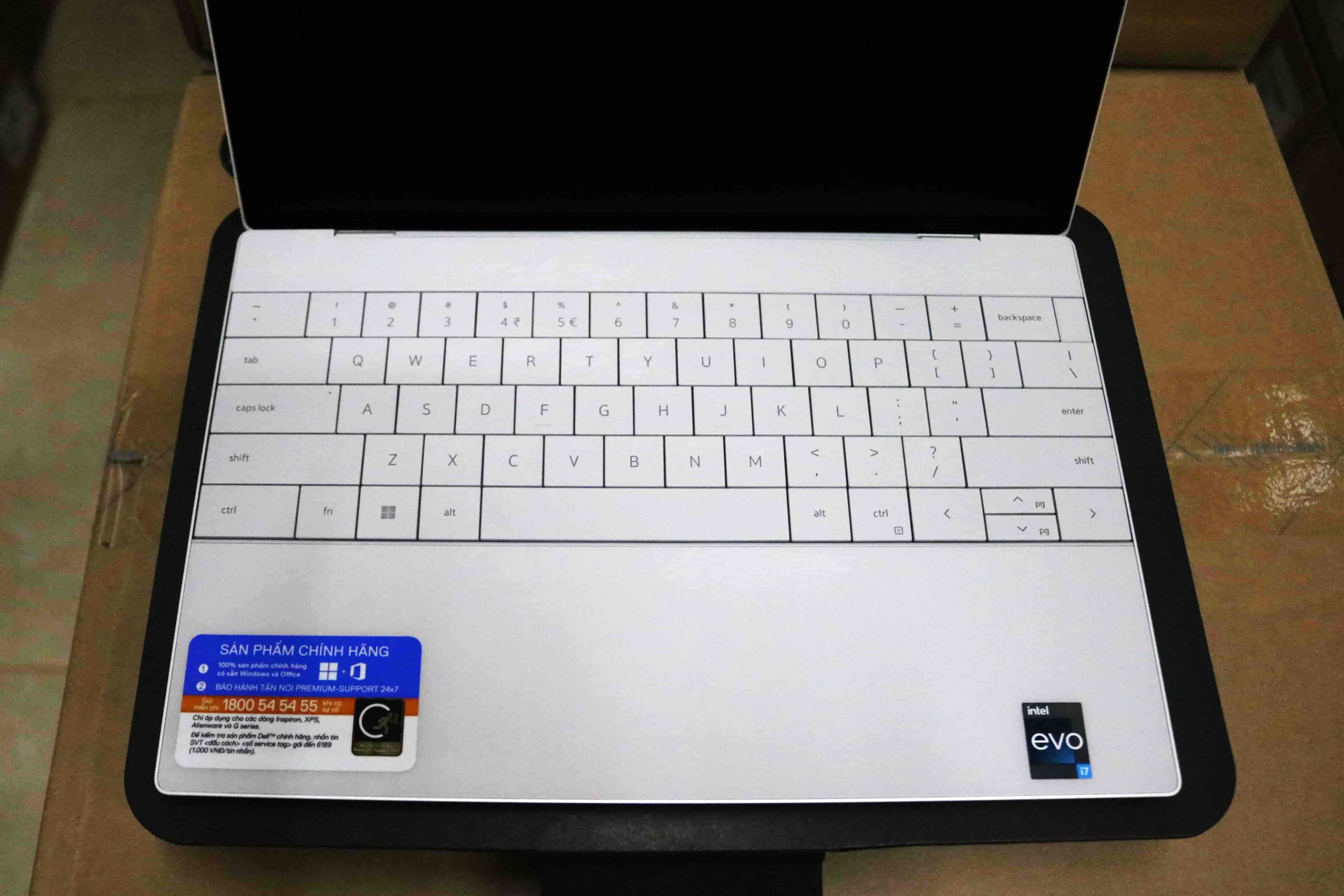 Hình ảnh chi tiết Laptop Dell XPS 13 9320 I5-1240P/ 16GB/ 512GB SSD/13.4INCH 3.5K TOUCH/WIN 11/OFFICE HS21 70295789 - Ảnh số 2