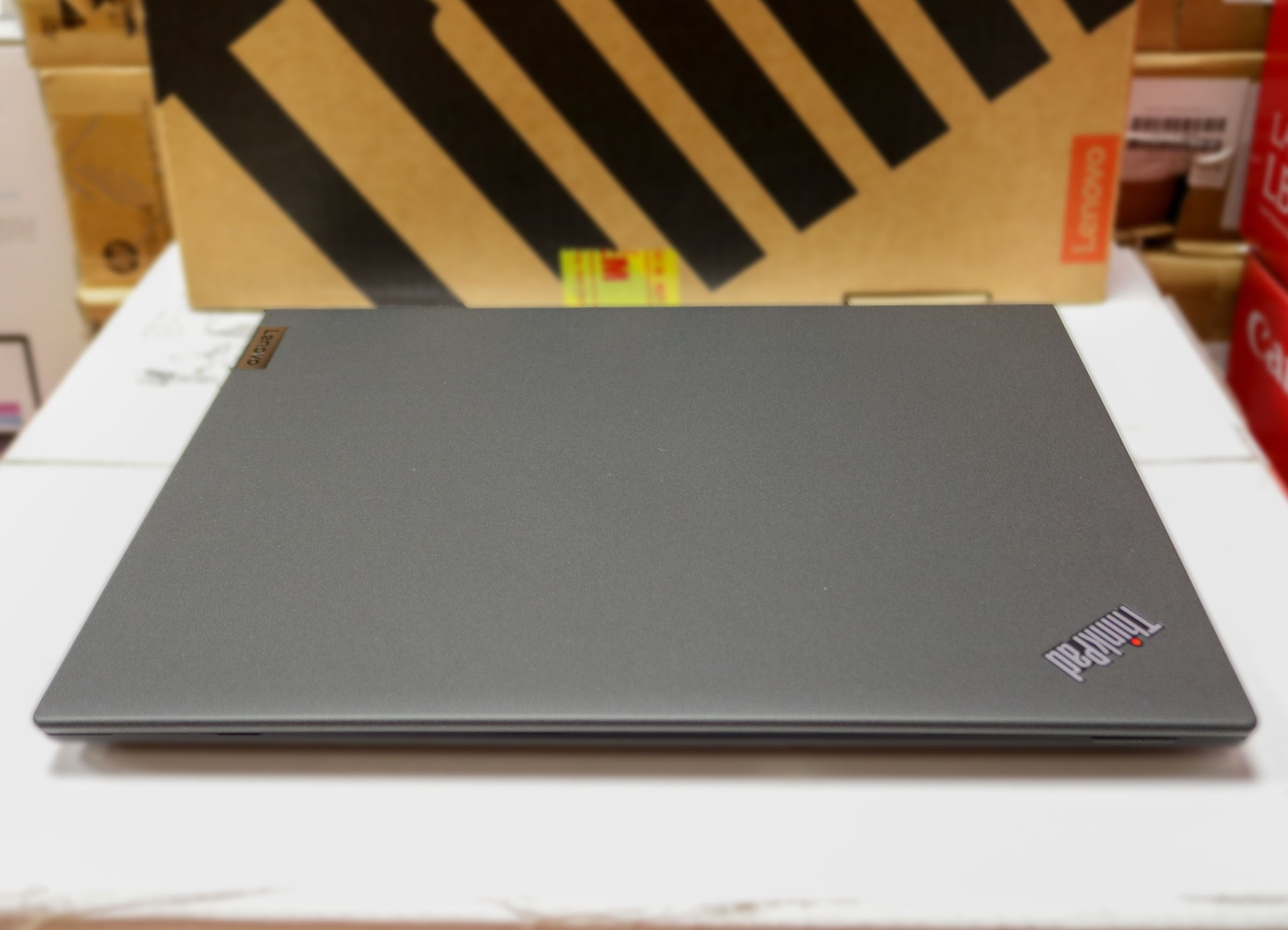 Hình ảnh chi tiết Laptop Lenovo Thinkpad X13 Gen 3 I7-1255U/ 16G/ 512Gb SSD/ 13.3WUXGA/ NOOS/ LEDKB/ ĐEN/21BNS05P00 - Ảnh số 3