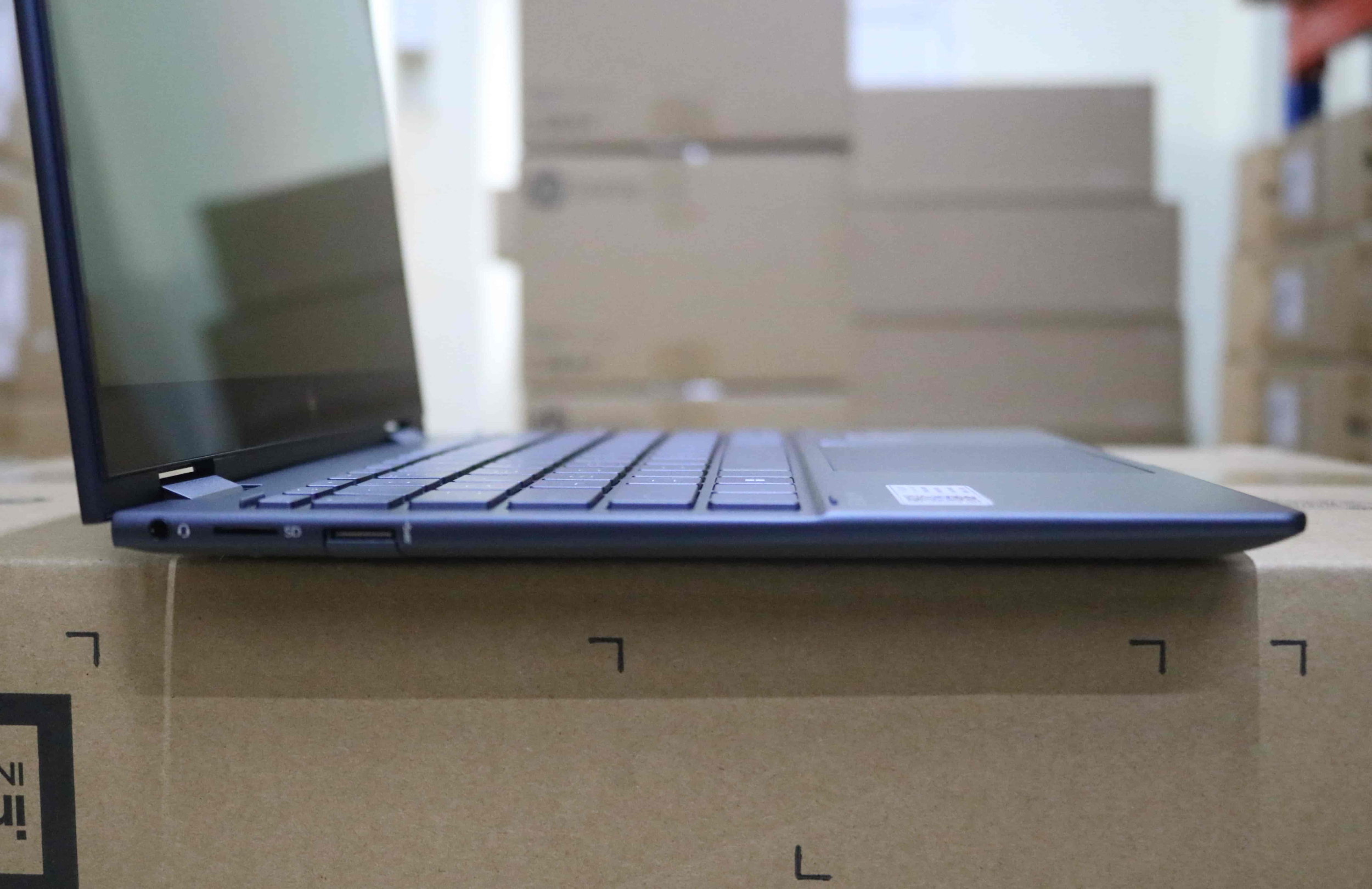 Hình ảnh chi tiết Laptop HP ENVY X360 13-BF0096TU I5-1230U/ 8GB/ 512GB SSD/13.3INCH OLED 2.8K TOUCH/ PEN/ WIN 11/76B16PA - Ảnh số 3