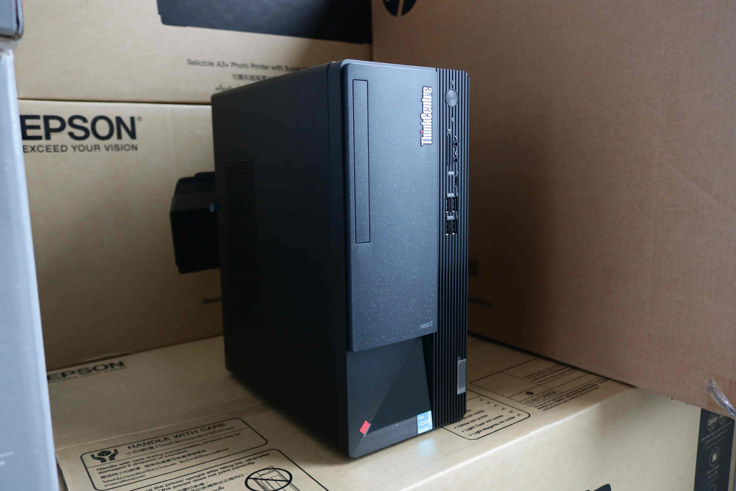 Hình ảnh chi tiết PC Lenovo ThinkCentre Neo 50T Gen 3 i5-12400/ 4GB/ 256GB SSD/ UHD Graphics 730/ Free Dos - 11SE004RVA - Ảnh số 4