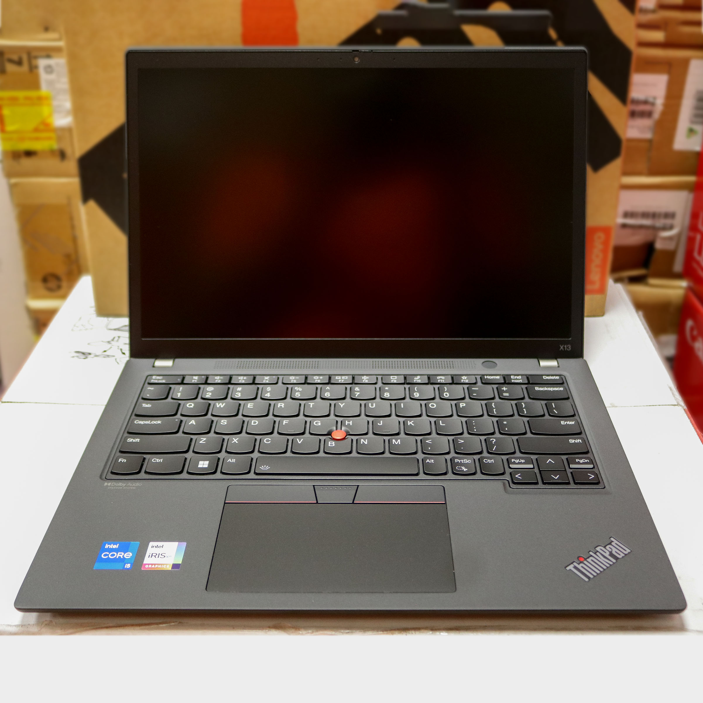 Hình ảnh chi tiết Laptop Lenovo ThinkPad x13 Gen 3 i5-1235U/ 8GB LPDDR5-6400Mhz/ 256GB SSD/ 13.3" WUXGA - 21BQS31S00 - Ảnh số 2