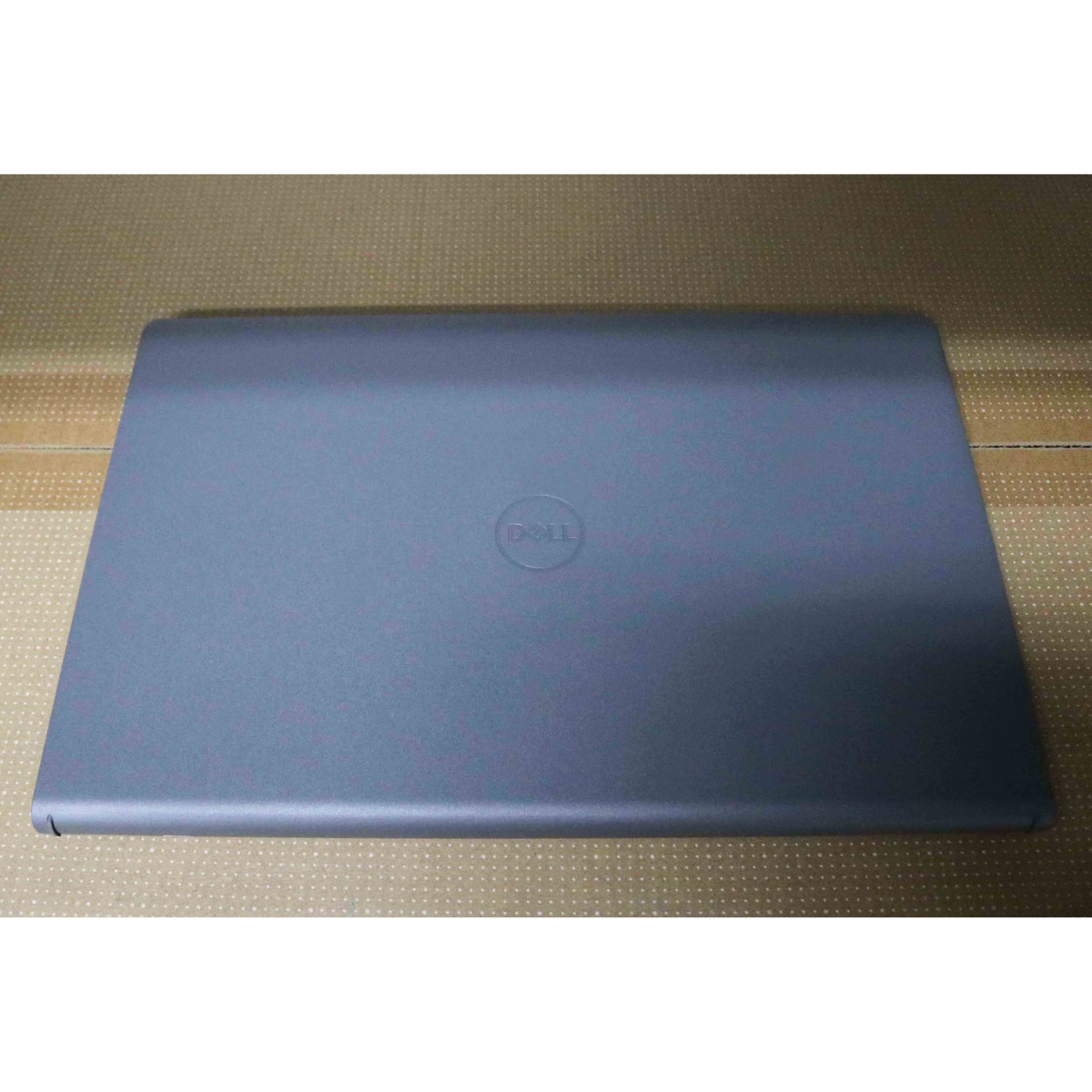 Hình ảnh chi tiết Laptop Dell Inspiron 15 3520 (N3520-I3U082W11BLU) - Ảnh số 2