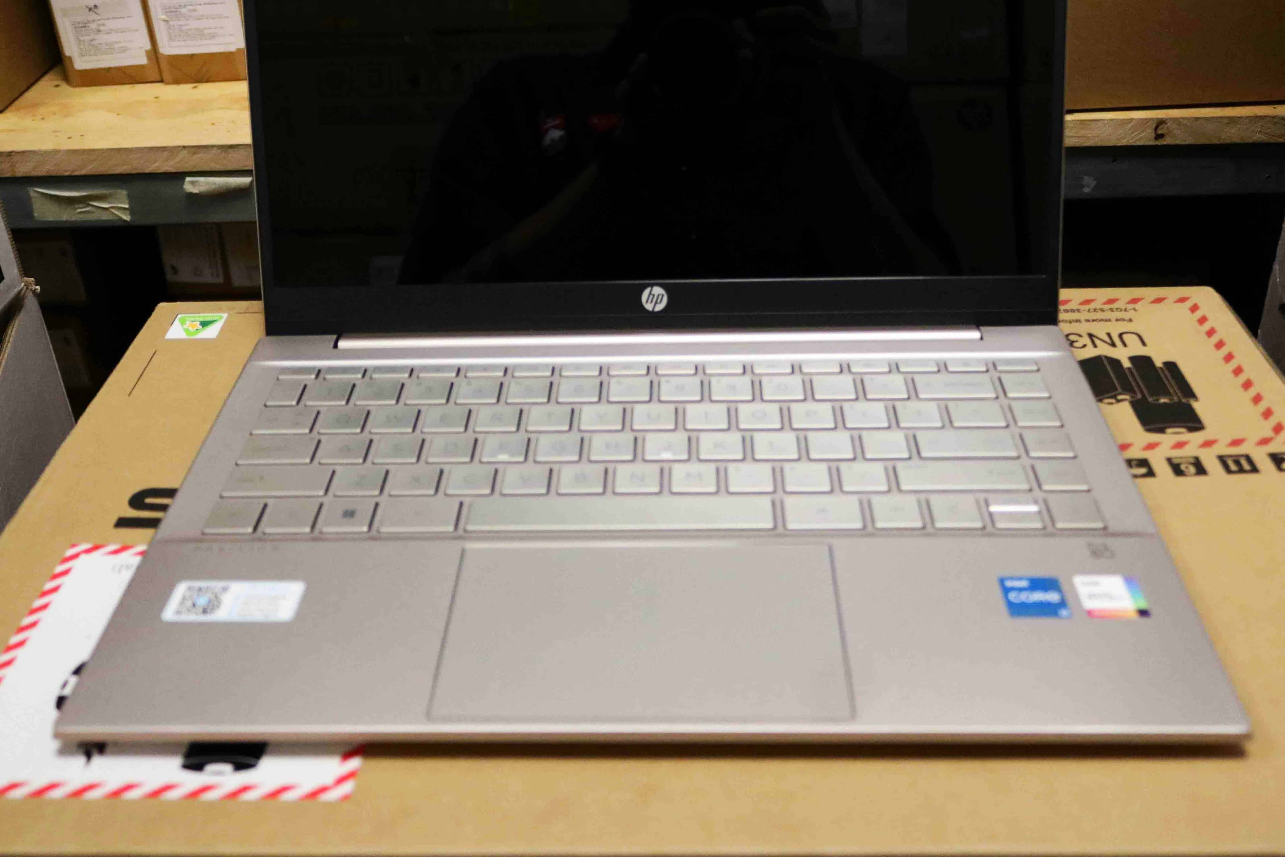 Hình ảnh chi tiết Laptop HP Pavilion 14-DV2071TU (7C0W0PA) - Ảnh số 5