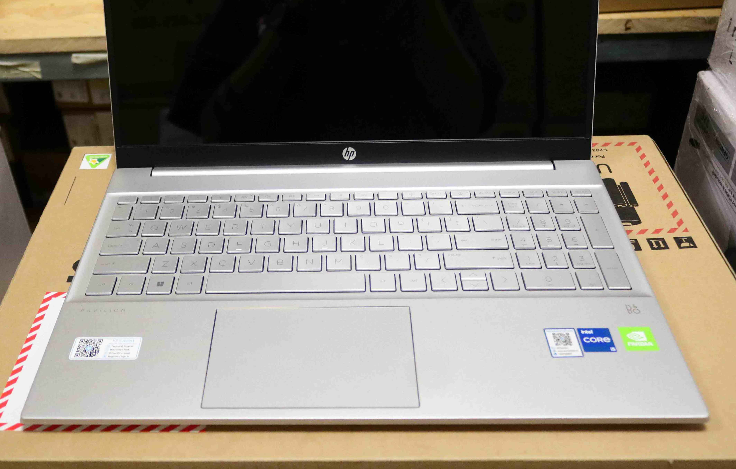 Hình ảnh chi tiết Laptop HP Pavilion 15-EG2083TU (7C0W9PA) - Ảnh số 4