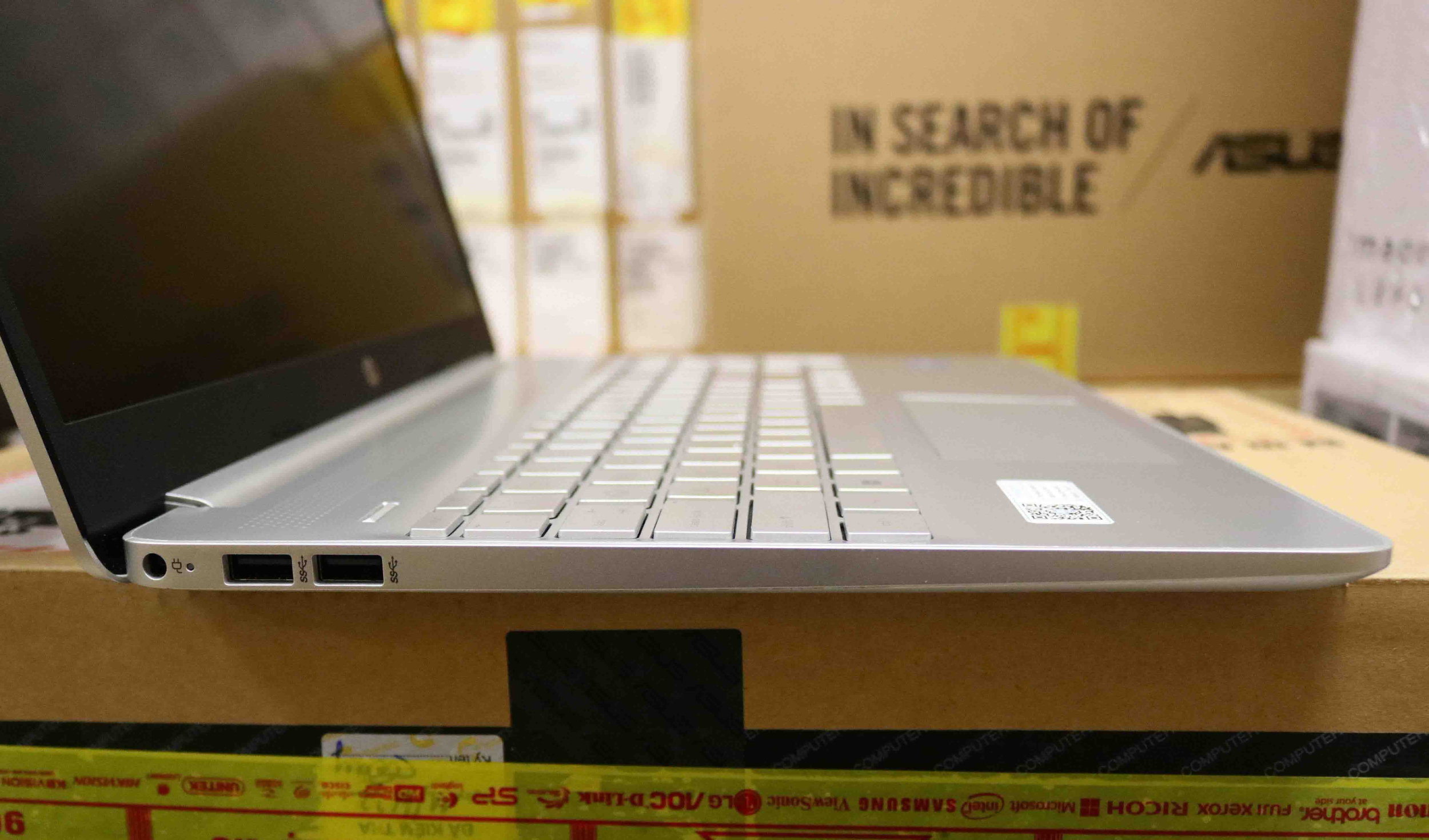 Hình ảnh chi tiết Laptop HP 15S-FQ2712TU (7C0X2PA) - Ảnh số 2