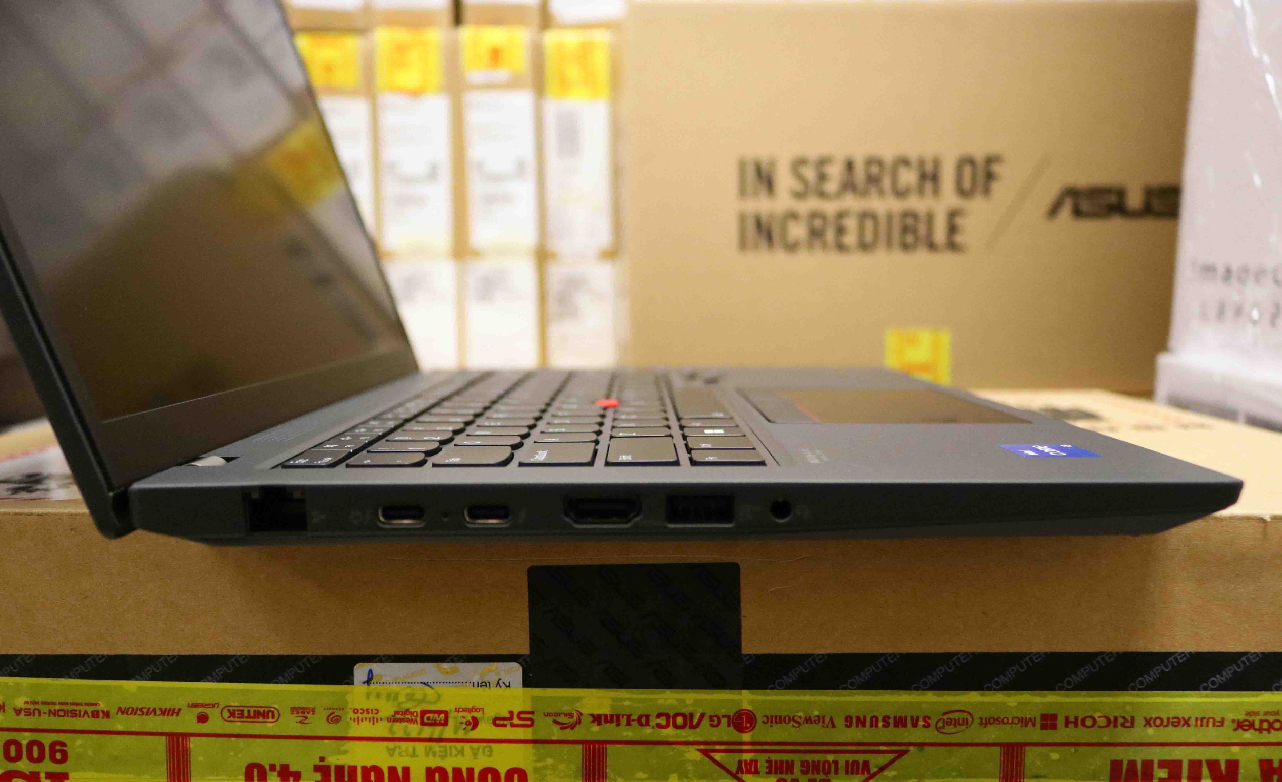 Hình ảnh chi tiết Laptop Lenovo ThinkPad T14 G3 (21AH008PFQ) - Ảnh số 3