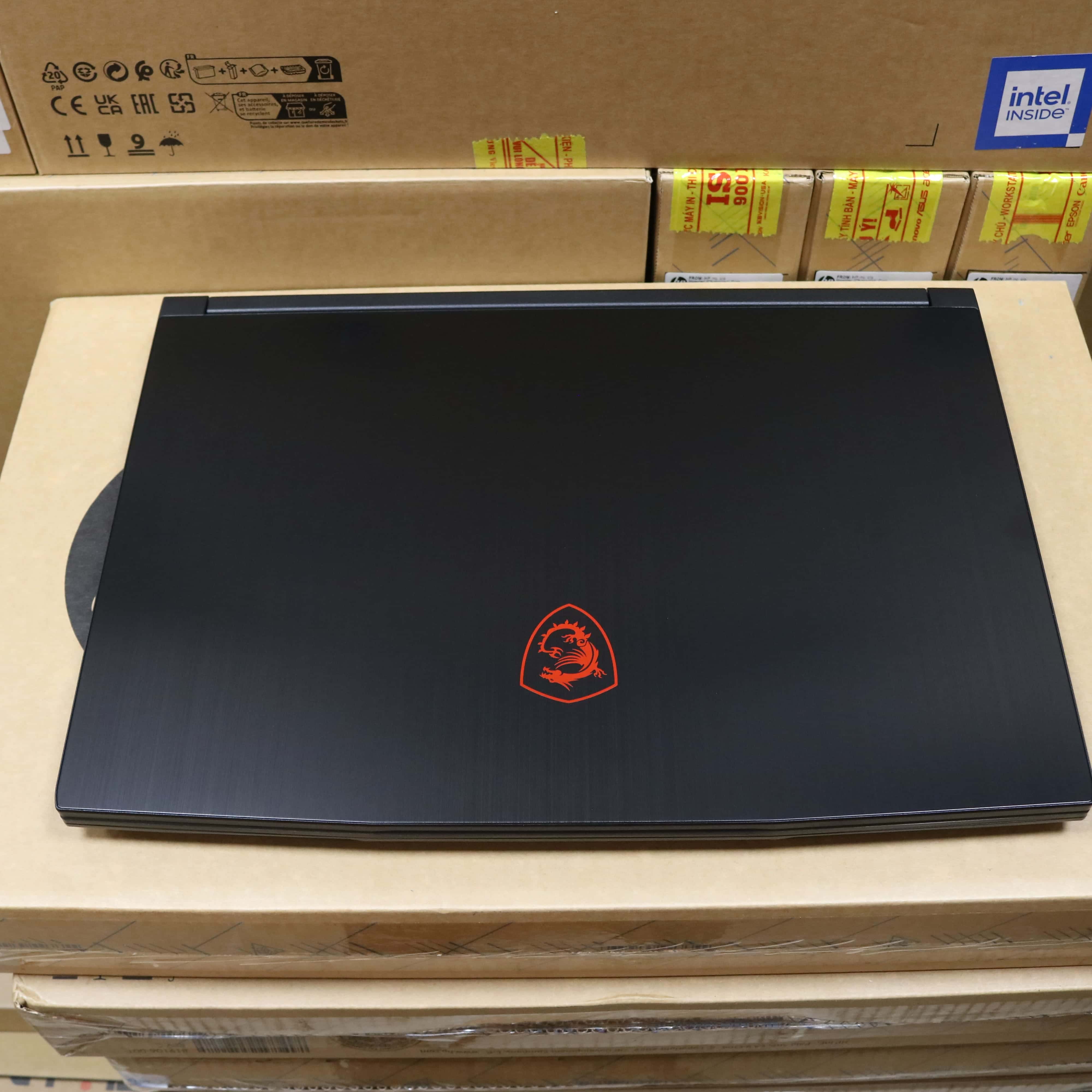 Hình ảnh chi tiết Laptop MSI GF63 Gaming (12UC-887VN) - Ảnh số 2