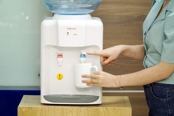 Hình ảnh chi tiết Cây nước nóng lạnh để bàn mini Fujihome WD5510E - Ảnh số 13